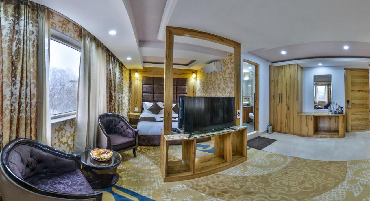 Hotel The Montreal Telbal 外观 照片