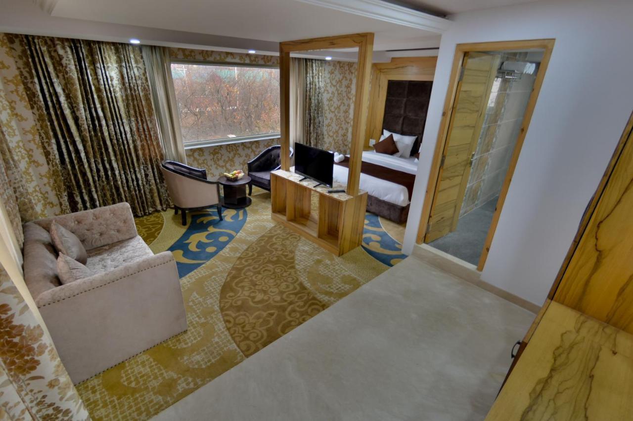 Hotel The Montreal Telbal 外观 照片