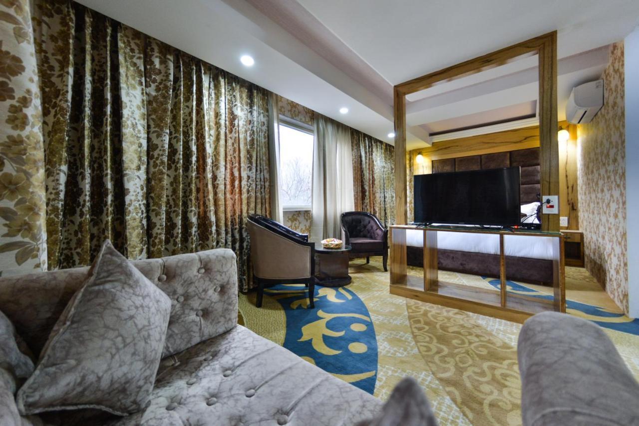 Hotel The Montreal Telbal 外观 照片