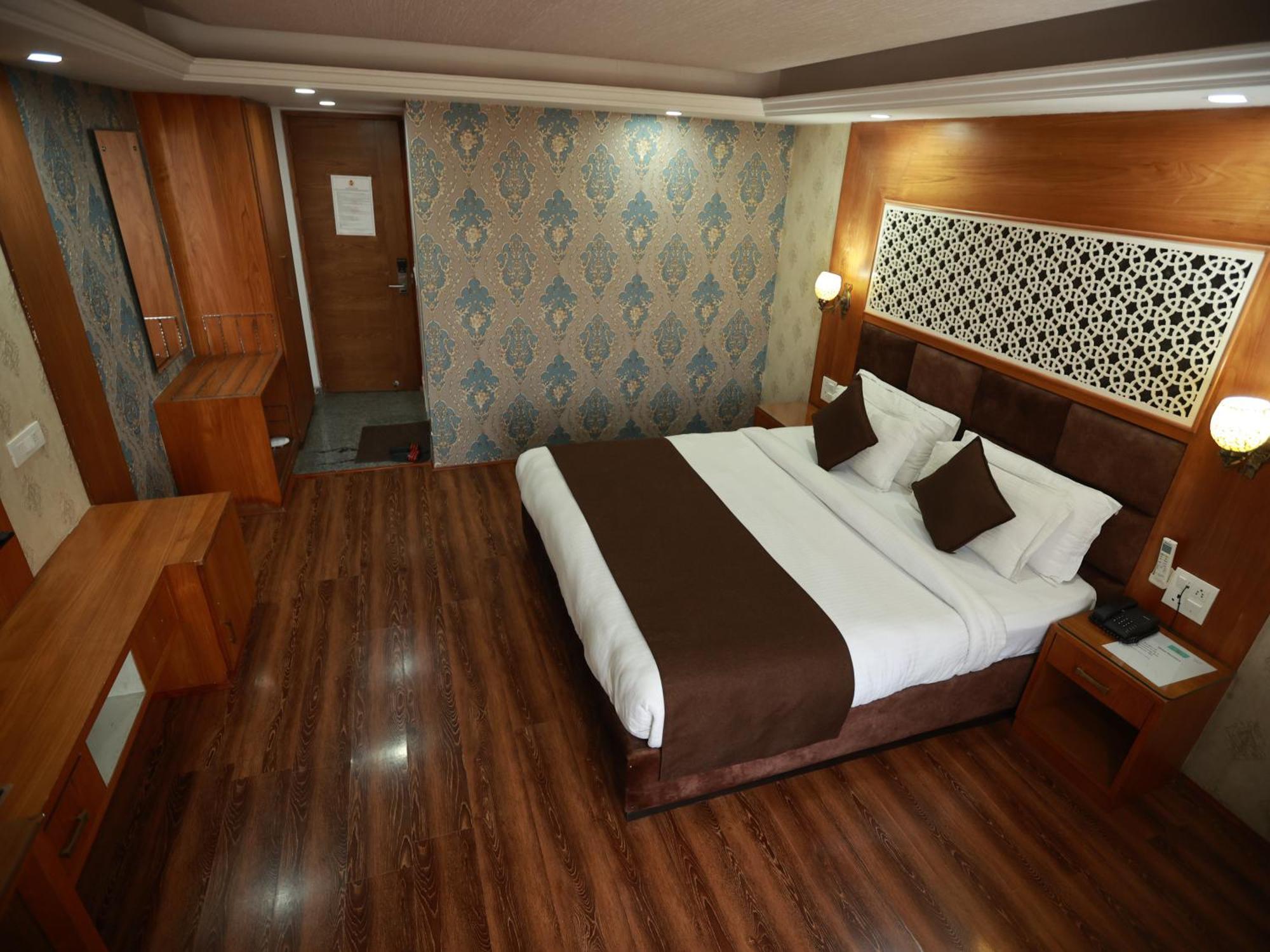 Hotel The Montreal Telbal 外观 照片