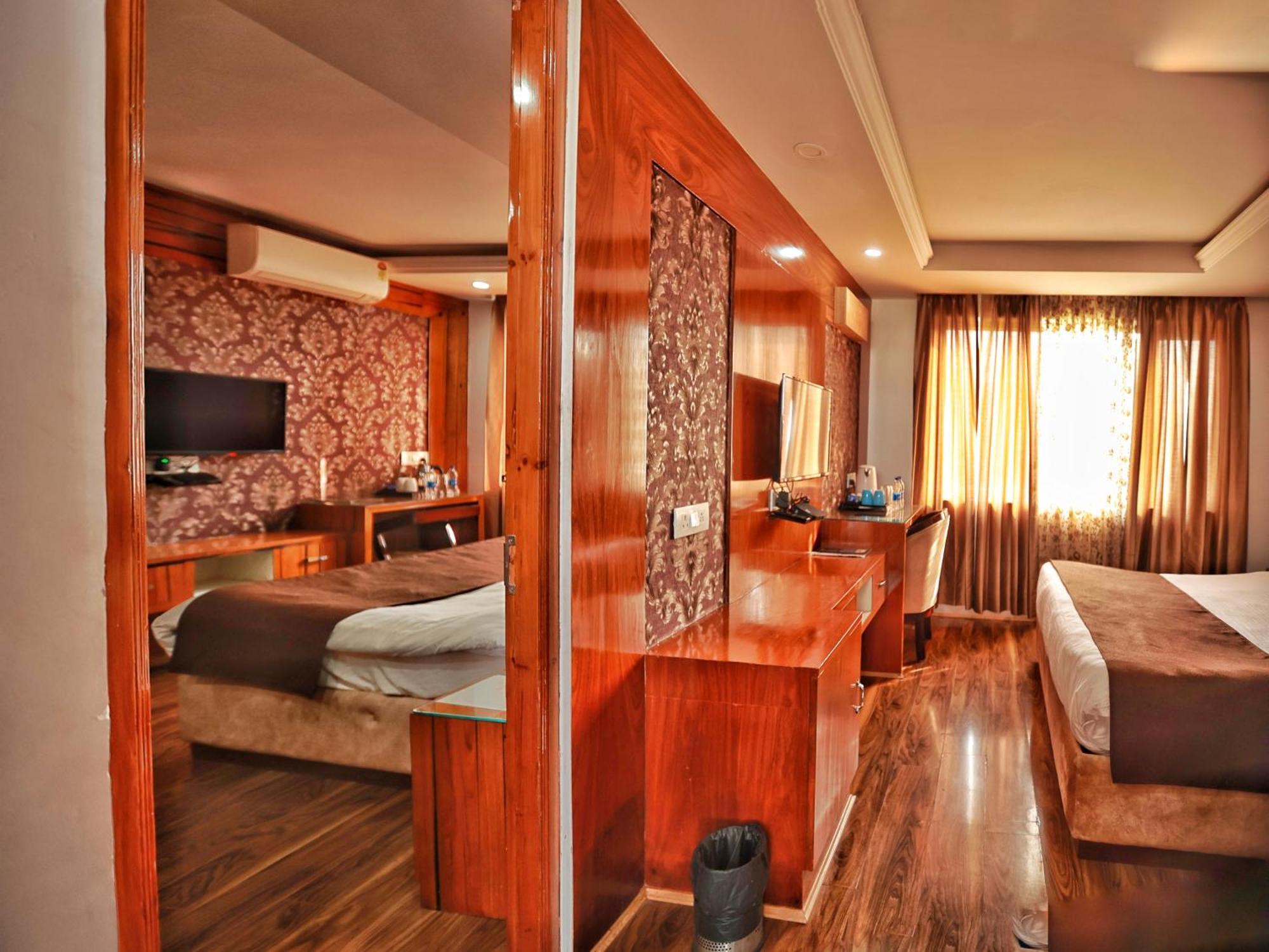 Hotel The Montreal Telbal 外观 照片