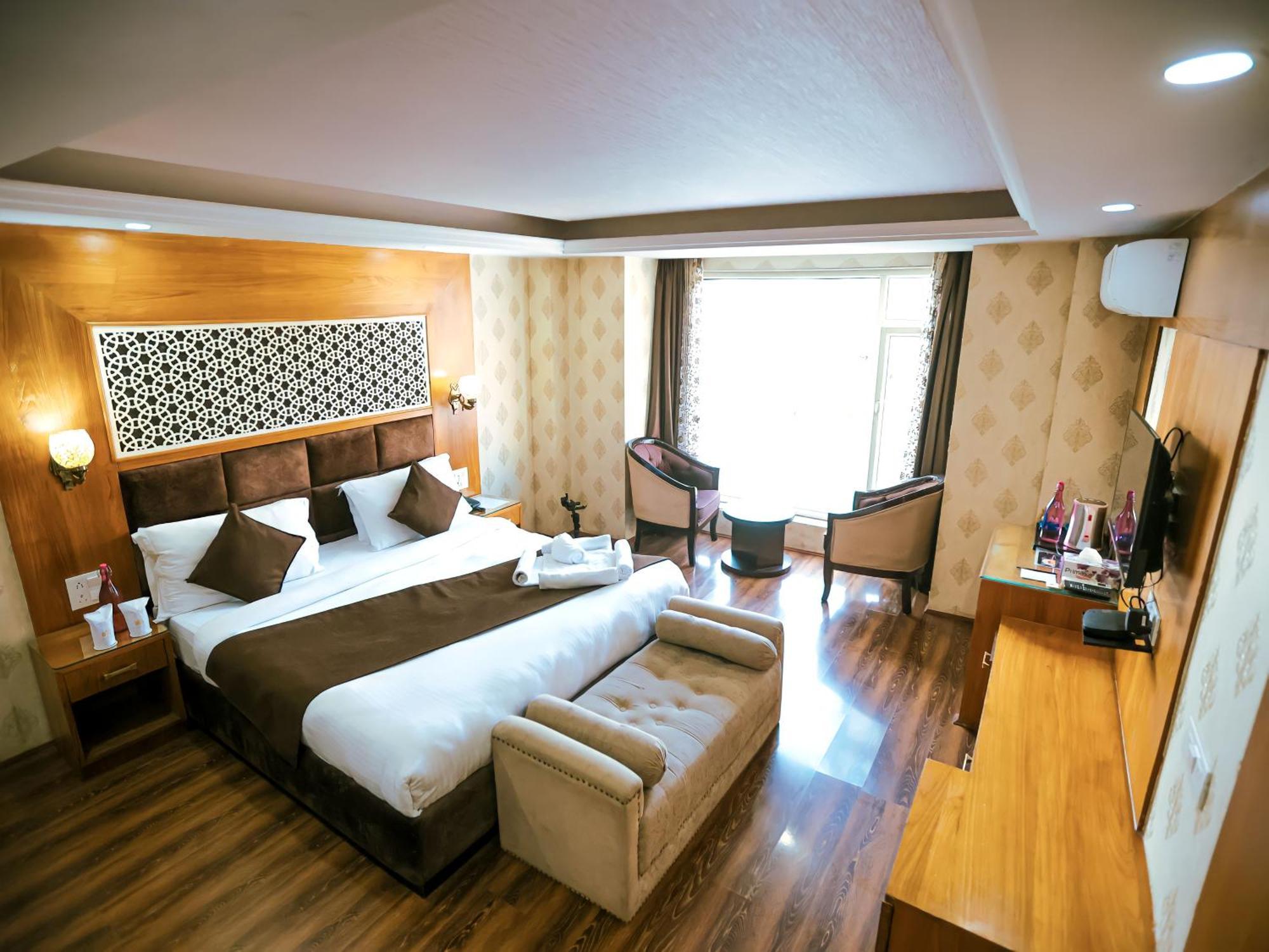 Hotel The Montreal Telbal 外观 照片