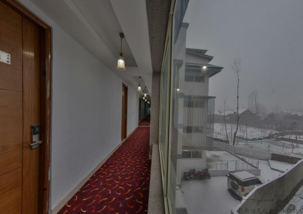 Hotel The Montreal Telbal 外观 照片