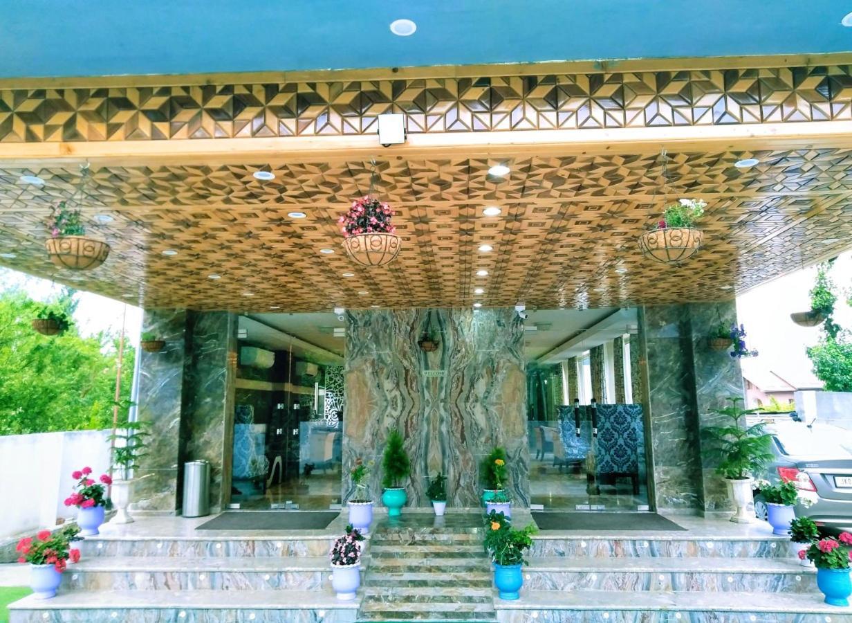 Hotel The Montreal Telbal 外观 照片