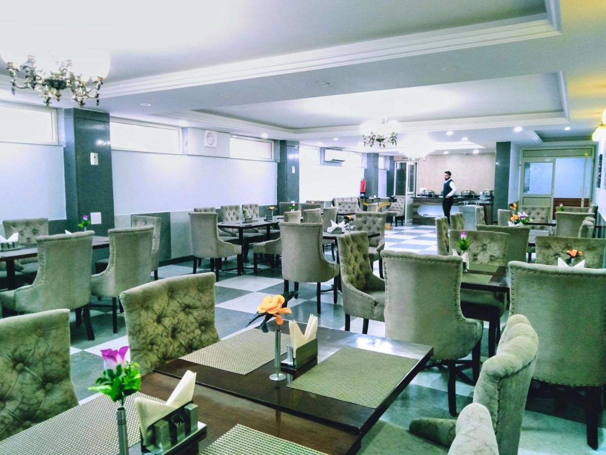 Hotel The Montreal Telbal 外观 照片